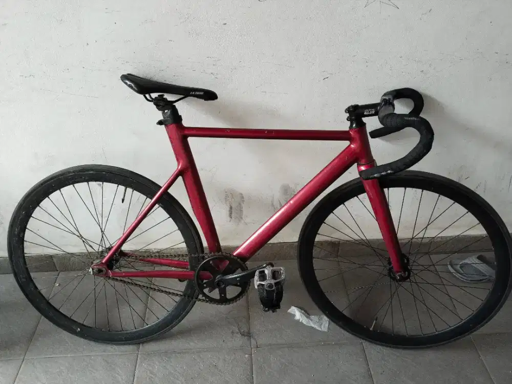 Sepeda Balap / Roadbike 700c / Fixie Fullbike