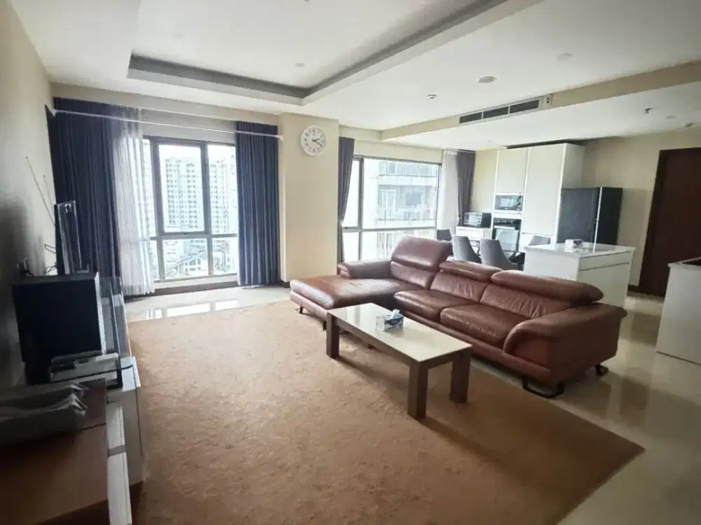Y. DISEWAKAN APARTEMEN 3BR FURNISH HEGARMANAH RESIDENCE BANDUNG TIPE DIAMOND