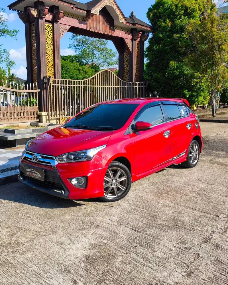 TOYOTA ALL NEW YARIS TIPE S (MERAH) 1.5 MATIC (2015)