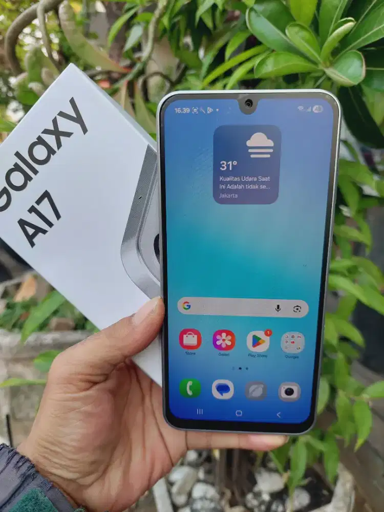 Samsung A17 4G 8/256GB Fullset mulus