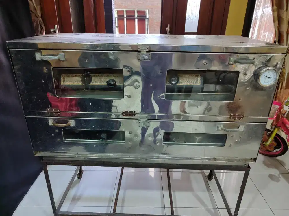 Oven gas adua tungku