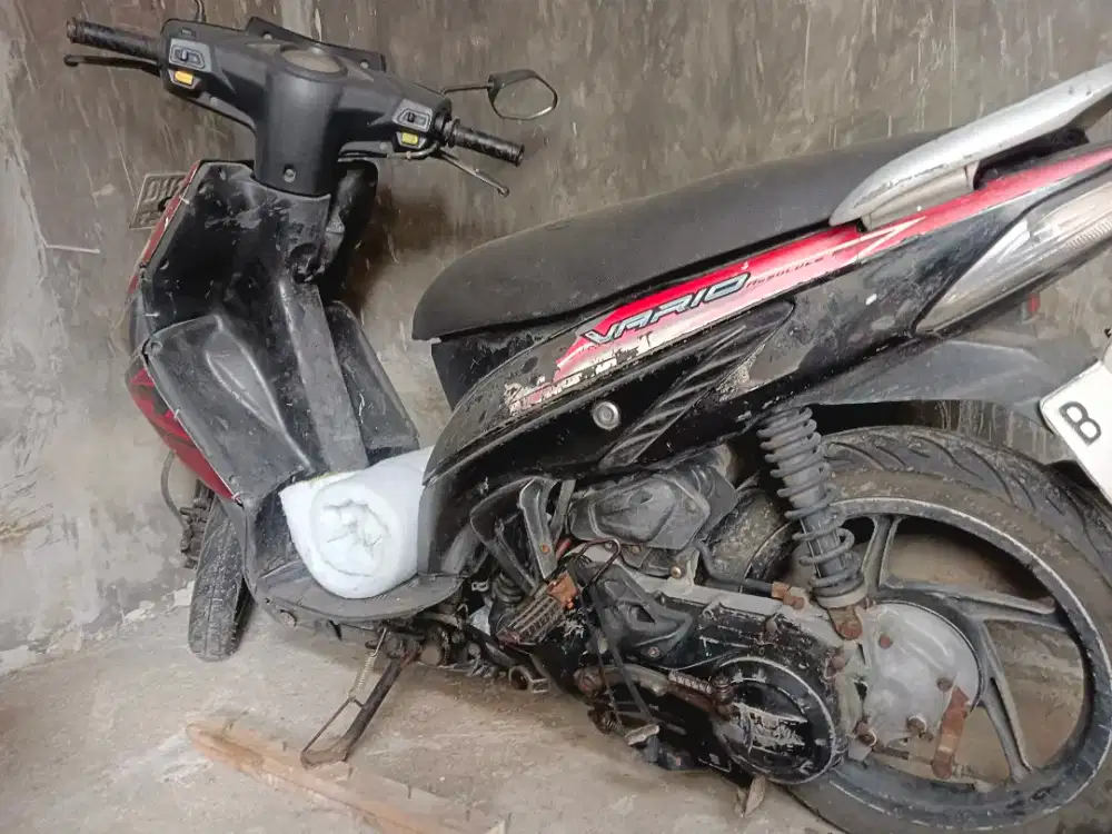 Honda vario karbu 110 tahun 2006