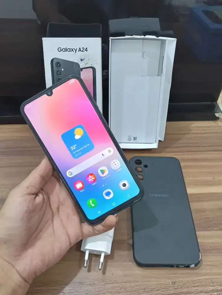 Samsung Galaxy A24 8/128 Seken masih bagus