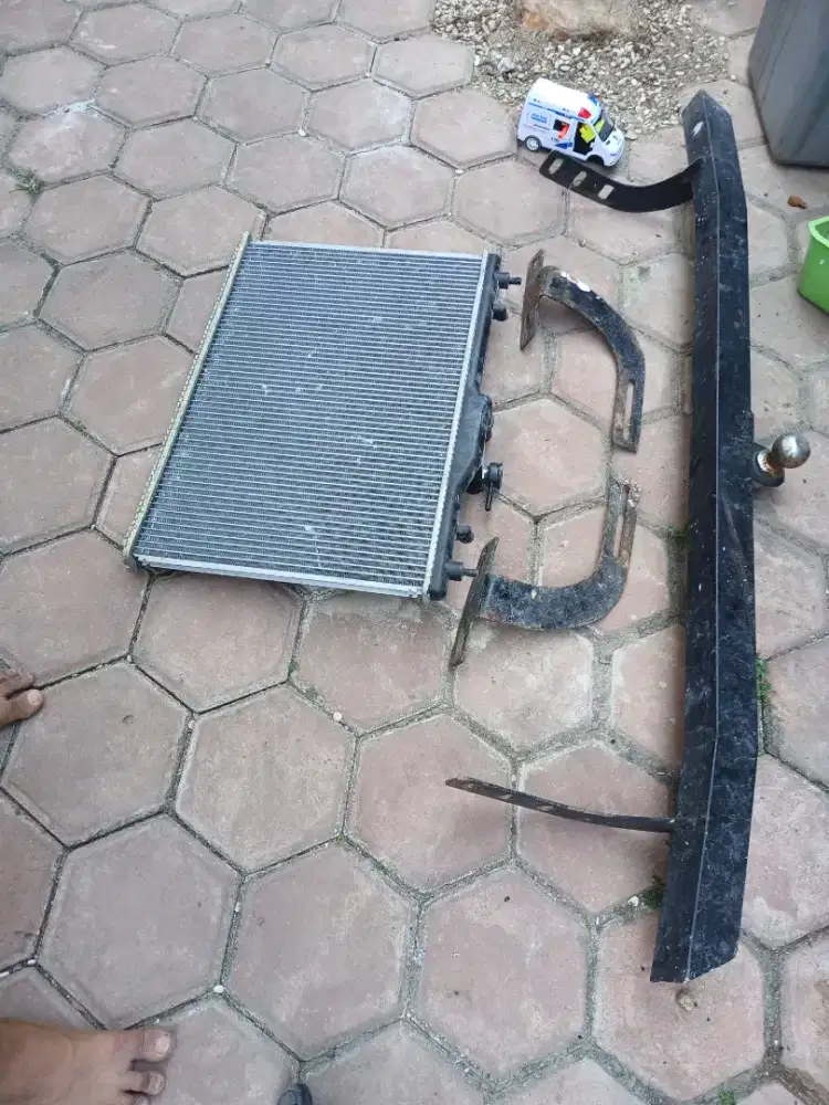 Pelindung belakang Grand Livina Radiator grand livina