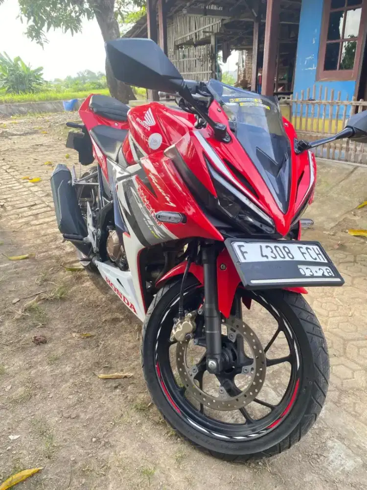 CBR 150R TAHUN 2017