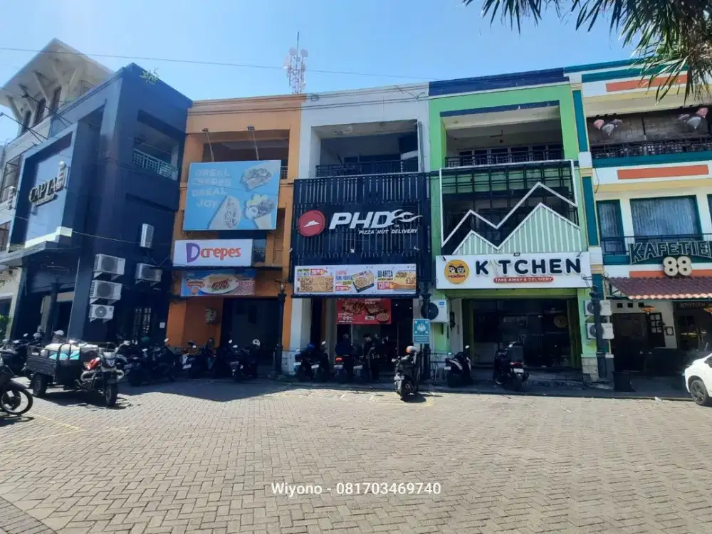 Ruko Mulyosari Central Park Sederet dengan McD KFC Cocok buat kantor bank resto Parkiran Luas