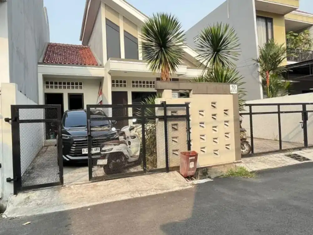 Jual Rumah Ex Kantor Dekat Summarecon Bekasi di Perwira Bekasi
