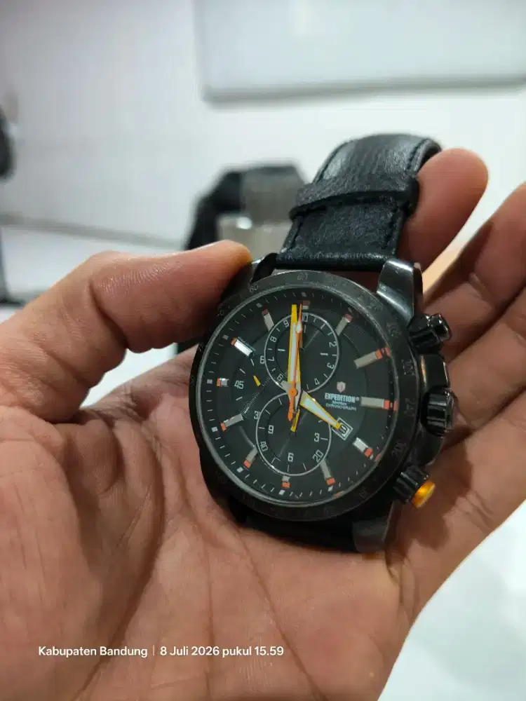 jam tangan pria expedition
