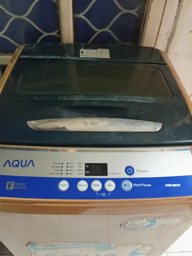 Mesin cuci Aqua 9kg
