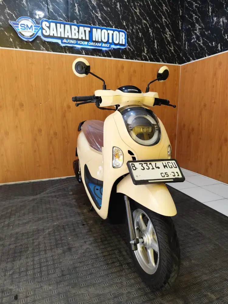 SCOOPY STYLISH KEYLESS TH 2026 GRESS LIKE NEW