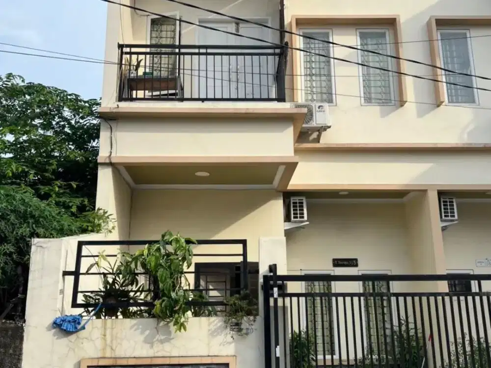 Dijual Rumah di Daerah Sumur Bor Cengkareng, Lt.5x15.8m2, Sudah SHM, Hadap Utara, Harga : 2M