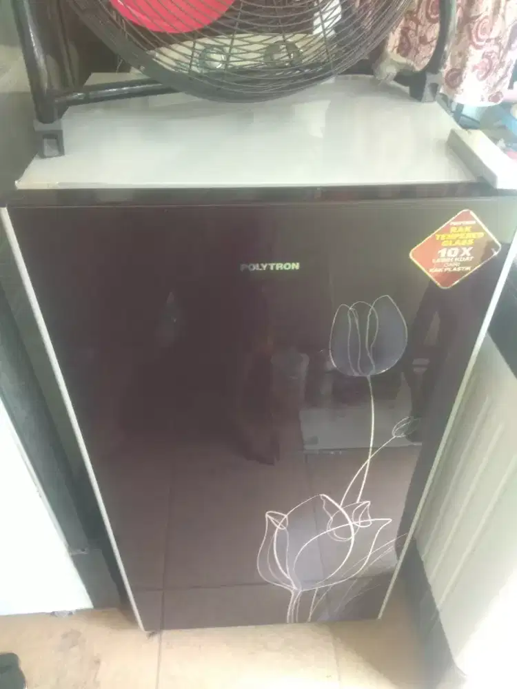 Kulkas 1 polytron belezza normal dingin beku nego tipis