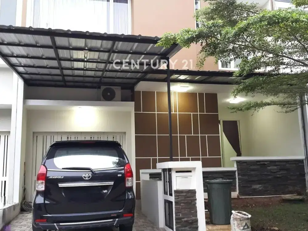 Di Sewakan Rumah Di Kebayoran Village 10704