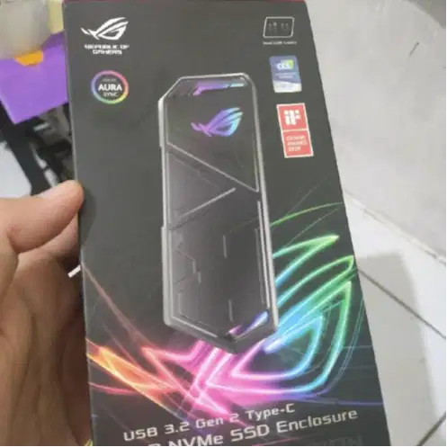 ASUS ROG Strix Arion M.2 NVMe SSD Enclosure USB 3.2 to USB Type-C Case