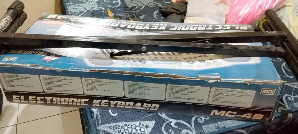 Elektronik keyboard MC 49