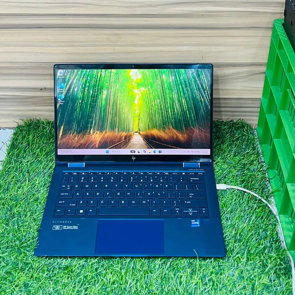 HP ELITE DRAGONFLY FLIP 360° TOUCH i7 Gen11 Ram16GB MINUS *RDC
