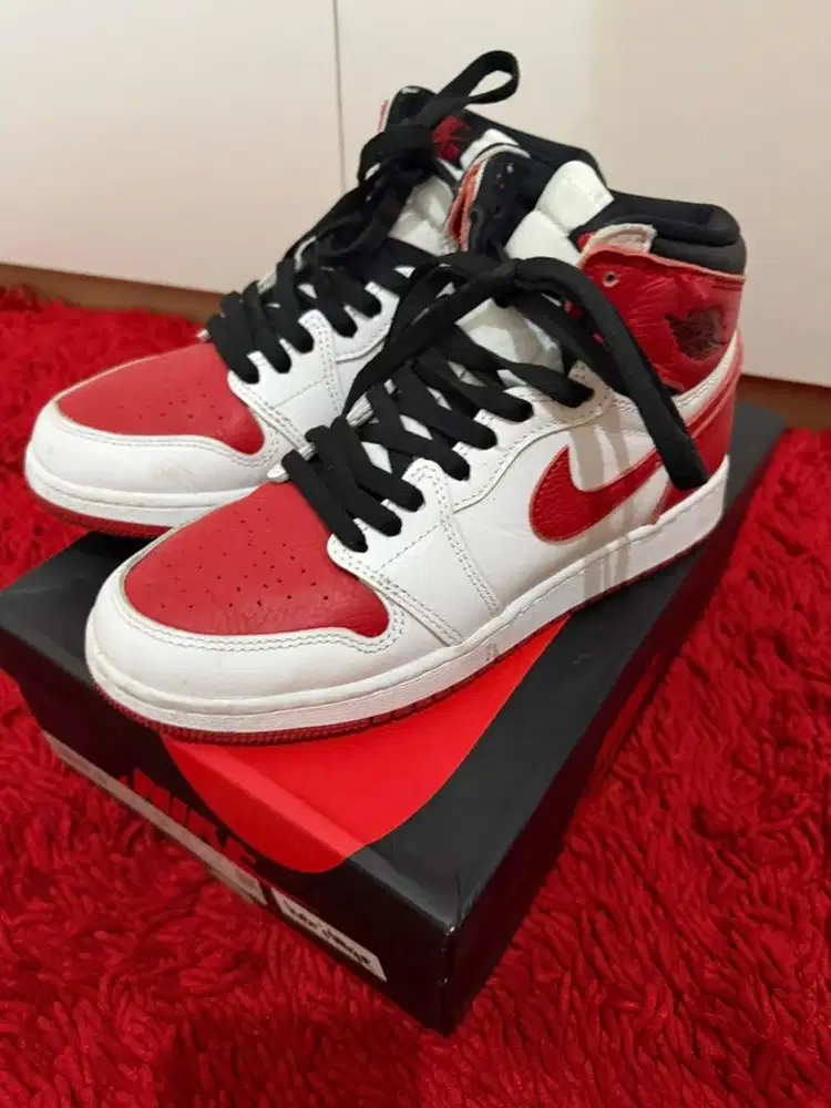 NIKE AIR JORDAN