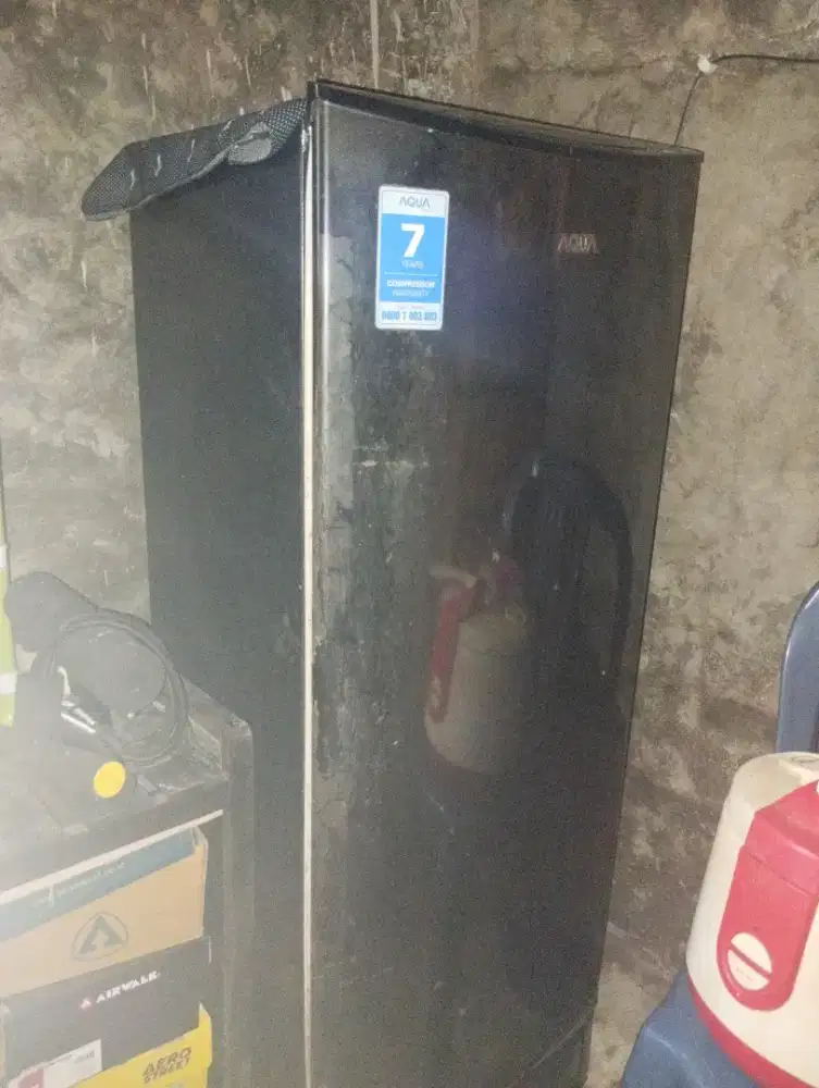 Jual Kulkas Bekas Merk Aqua