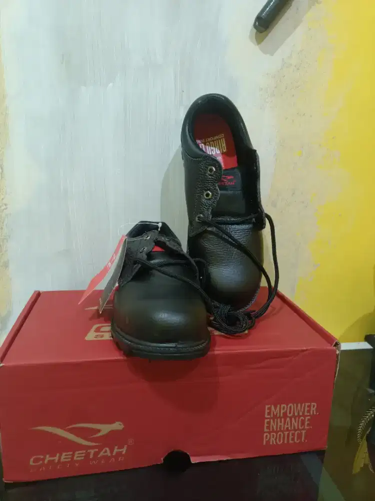 SEPATU SAFETY CHEETAH ukuran 41
