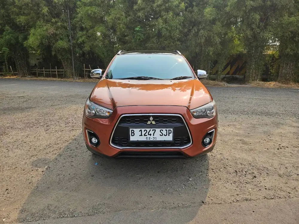 Mitsubishi Outlander 2.0 PX Tahun 2015 Orange AT