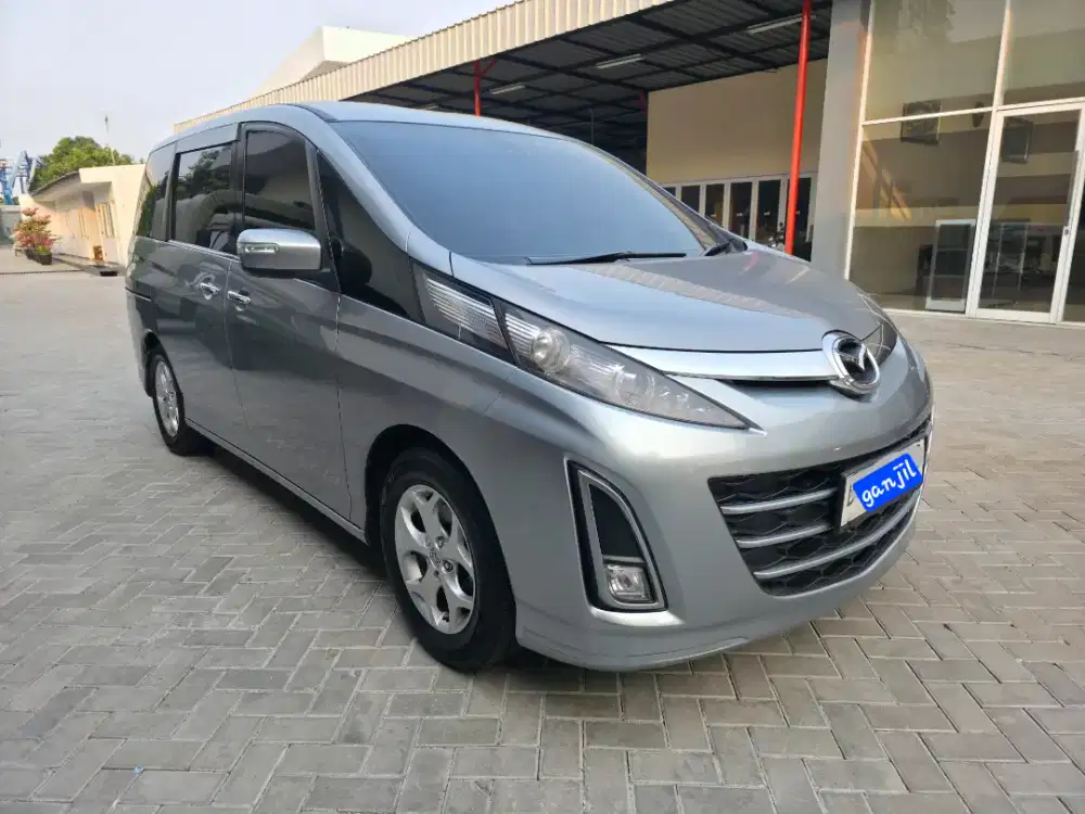 Dijual Mazda Biante 2.0 AT 2013
