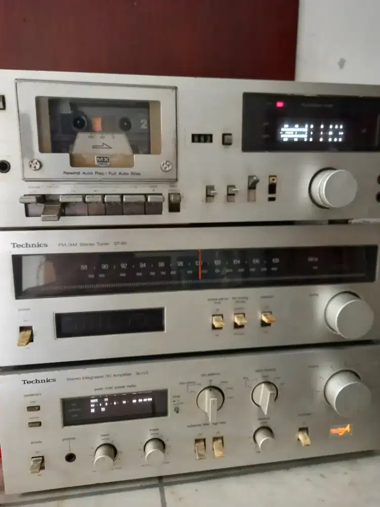 Satu set tape deck Technics.kondisi msh berfungsi semuanya