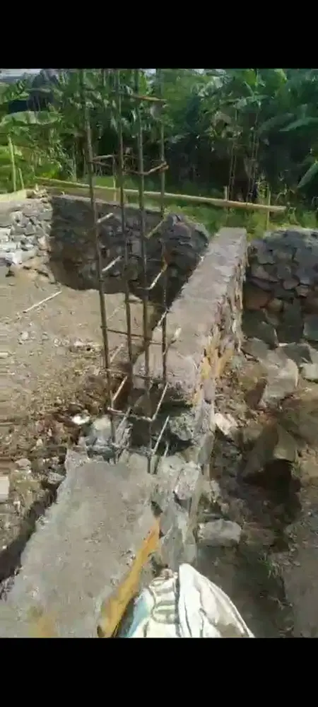 Jual Tanah di Ketileng, Siap Bangun Sudah Pondasi Ceker Ayam.