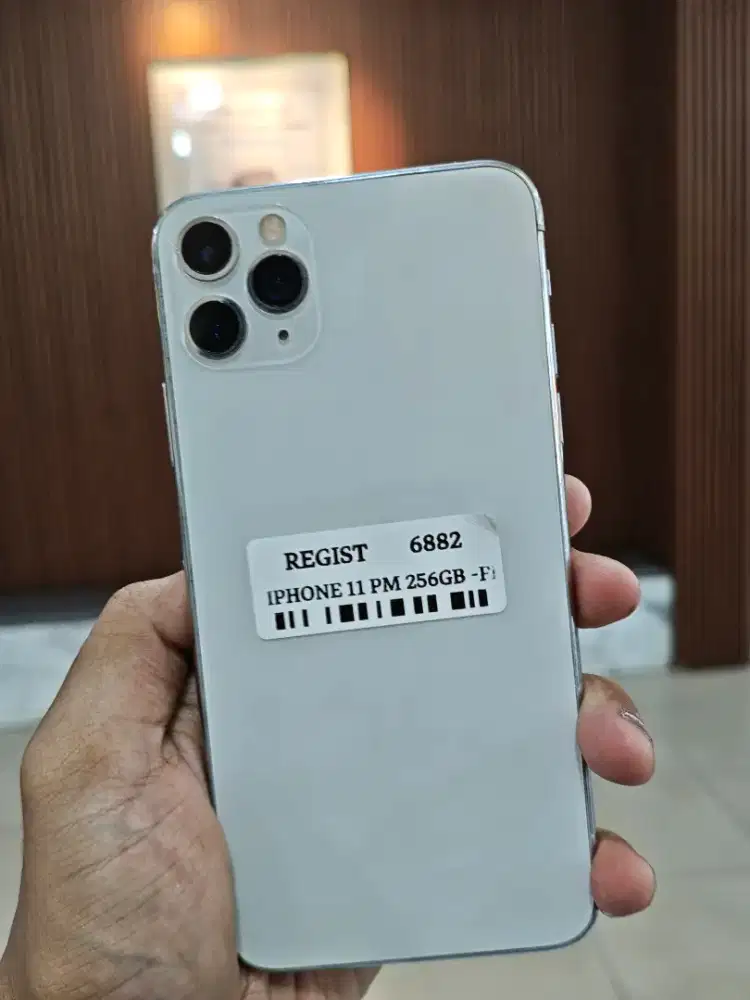 iPhone 11 Pro Max second resmi 256GB -face id