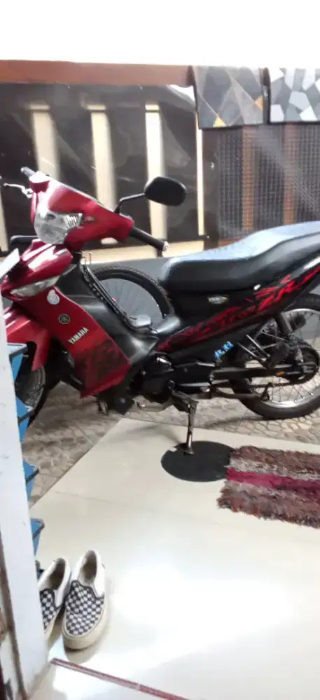 motor solo yamaha vegazR