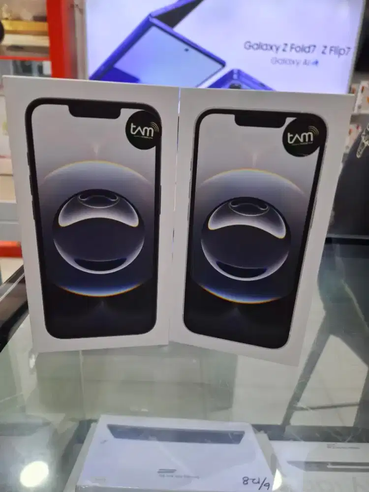 IPHONE 16E 128GB BLACK & WHITE