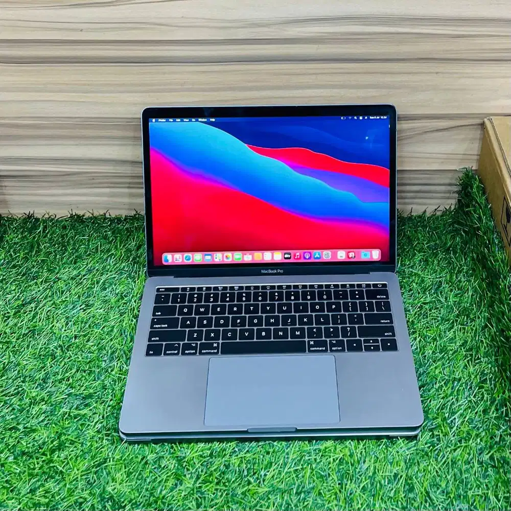 MACBOOK PRO 2017 13 INCH core i5 Ram16/Ssd512GB *RDC