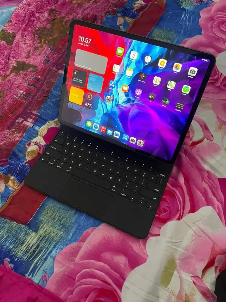iPad Pro 2020 12'9inch 256gb Wifi Only + Apple Magic Keyboard