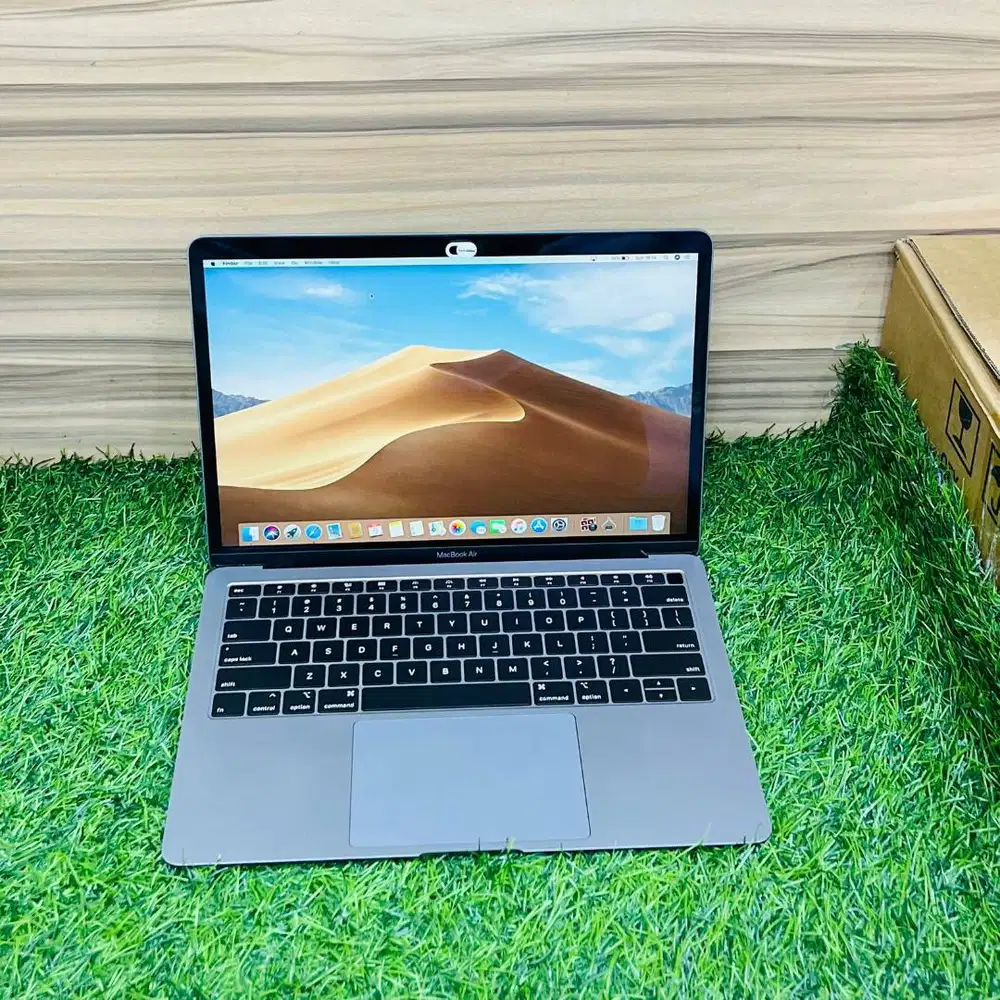 MACBOOK AIR 2019 13 INCH core i5 Ram16/Ssd128 GB *RDC