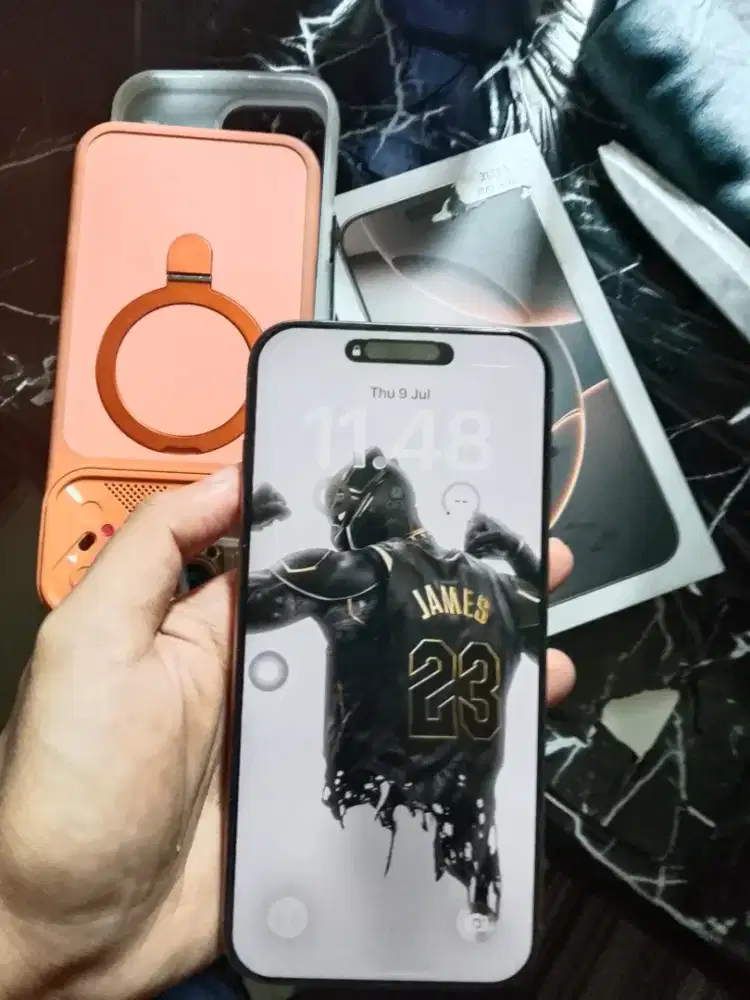 Iphone 16 pro max 256 GB dessert titatnium
