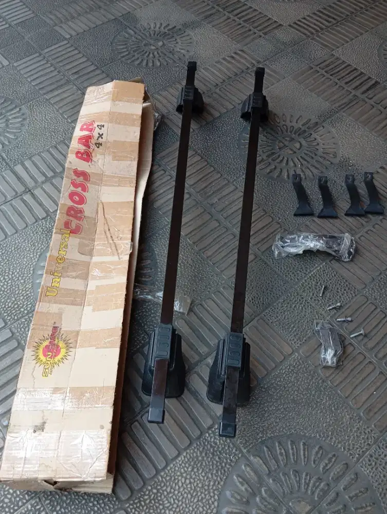 Cross bar merk sunrise universal semua mobil
