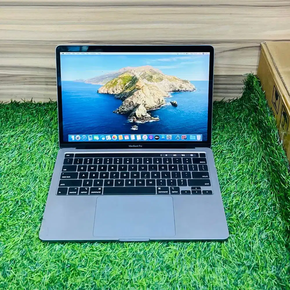 MACBOOK PRO TOUCHBAR 2020 13 INCH Core i5 Ram 16gb/Ssd 512GB *RDC