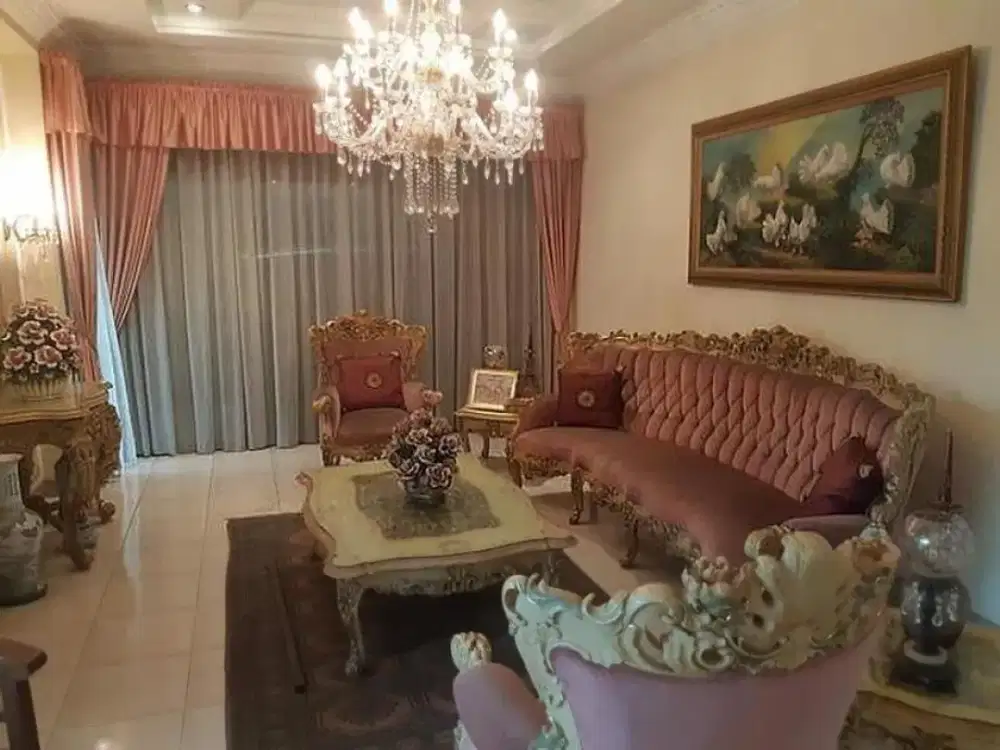 Rumah siap huni Jl Kramat Kel kenari kec Senen Jakarta pusat