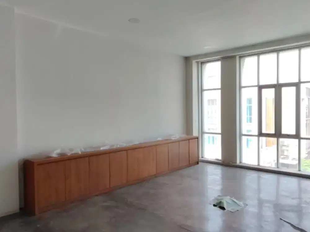 Ruko Gandeng di Modernland Tangerang