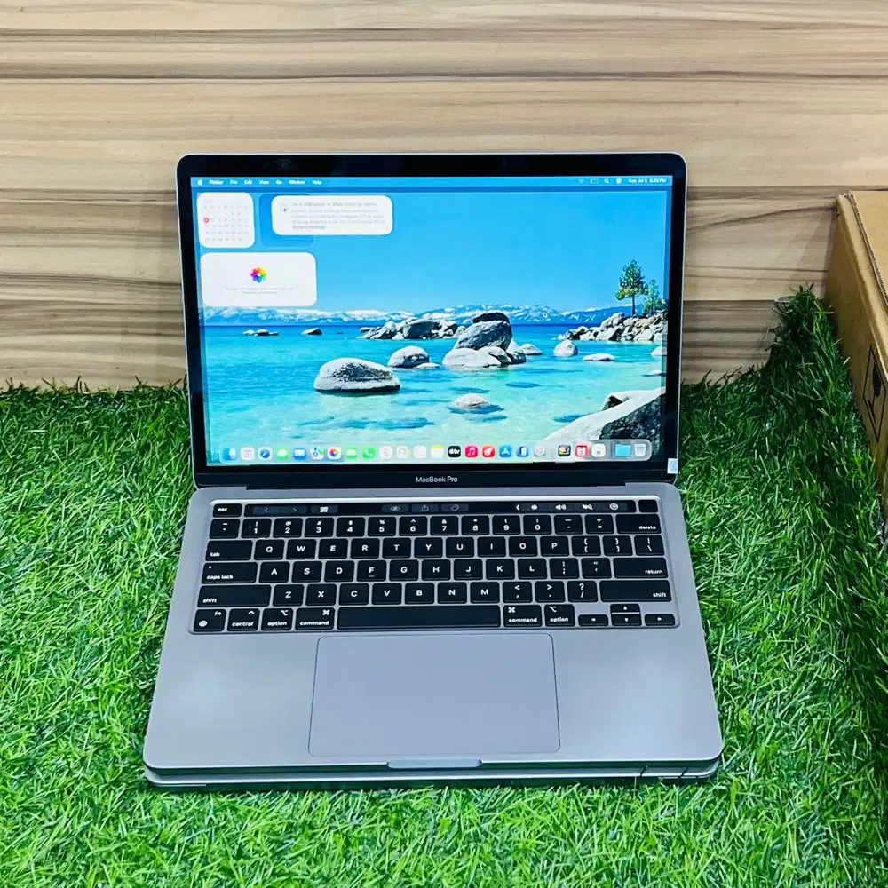 MACBOOK PRO TOUCHBAR 2020 13 INCH Chip M1 Ram 8GB/Ssd 256GB *RDC