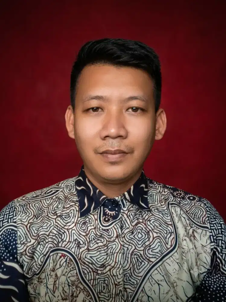 SAYA LAGI MENCARI PEKERJAN SEBAGAI DRIVER
