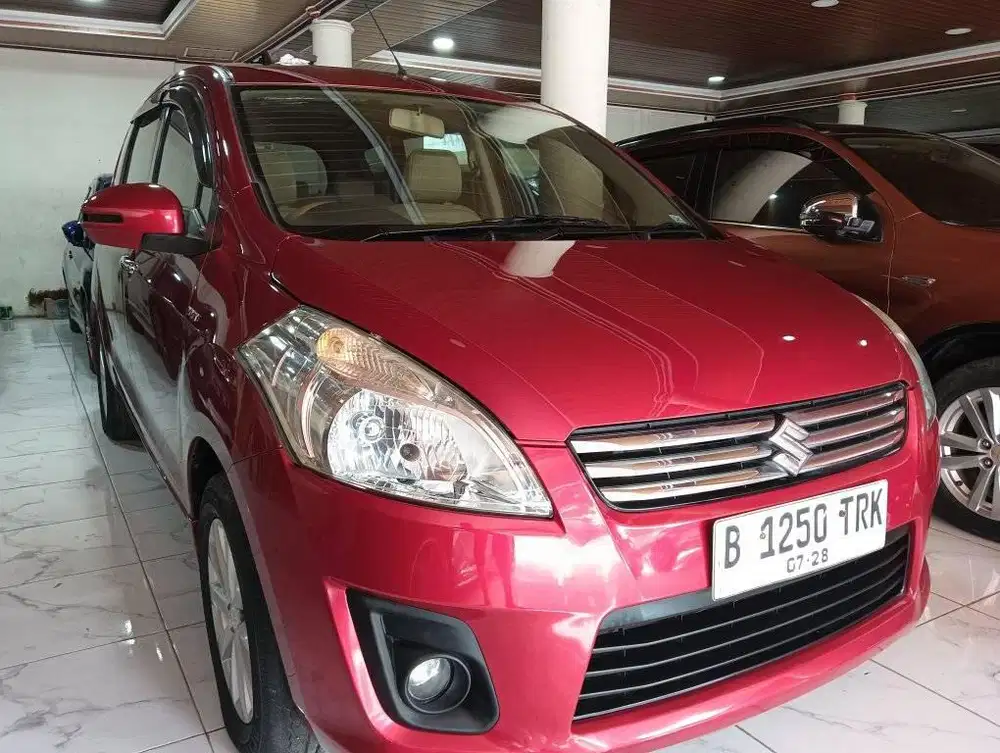 Suzuki Ertiga GX manual DP 3jt  tahun 2013
