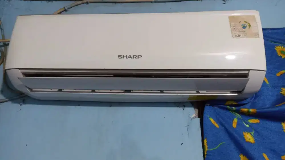 Dijual AC Sharp 3/4pk