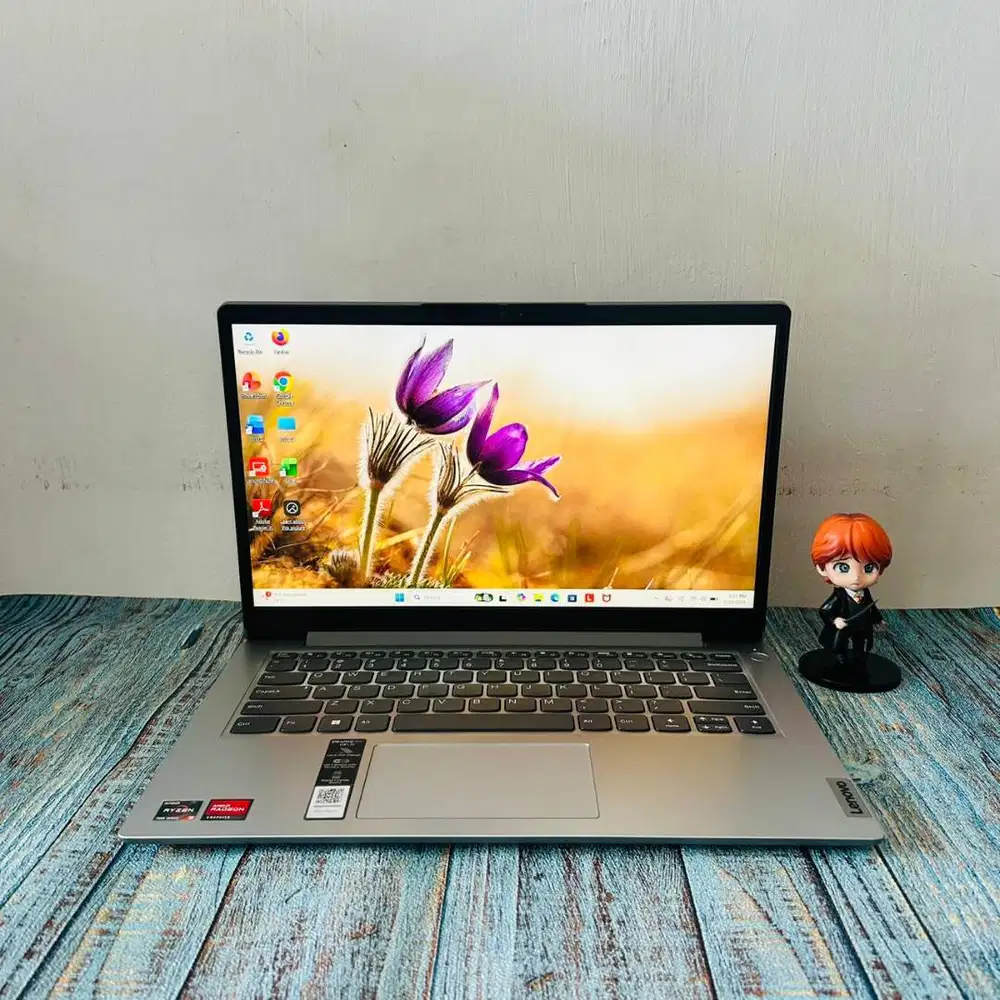 LAPTOP LENOVO IDEAPAD SLIM1 14AMN7 // SSD 512GB