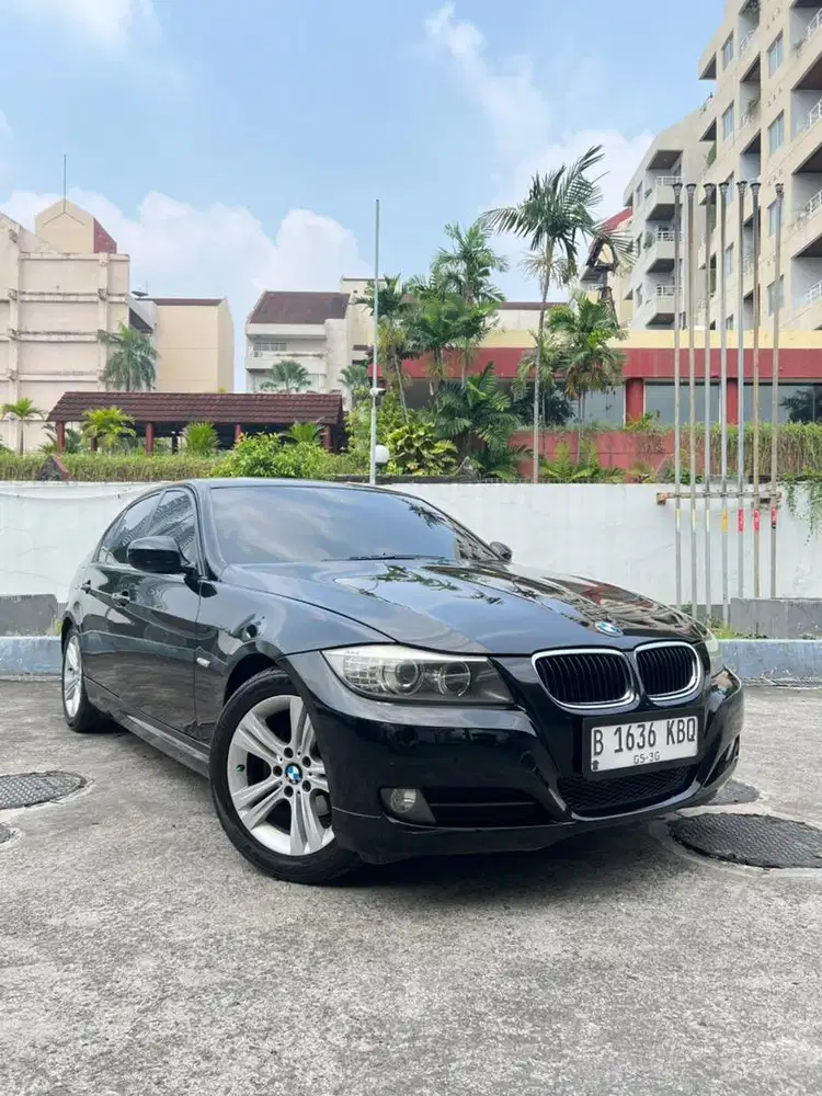 Bmw 320i lci i drive 2009