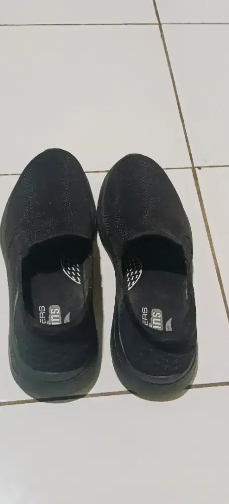 Sepatu snecer masih bagus