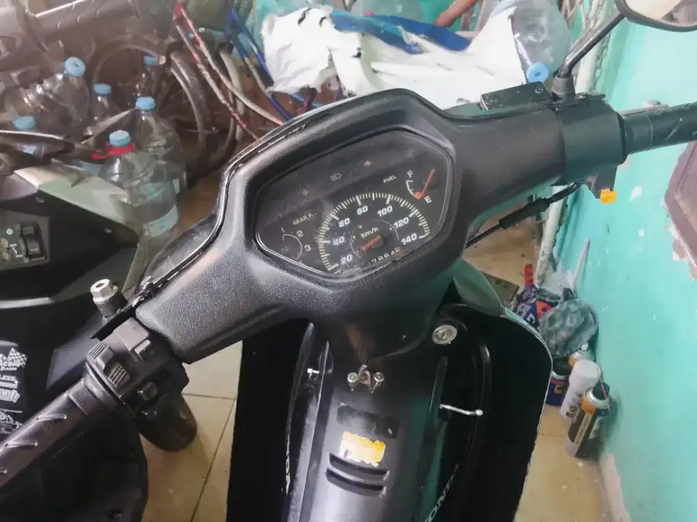HONDA SUPRA X 2004 CAKEP!
