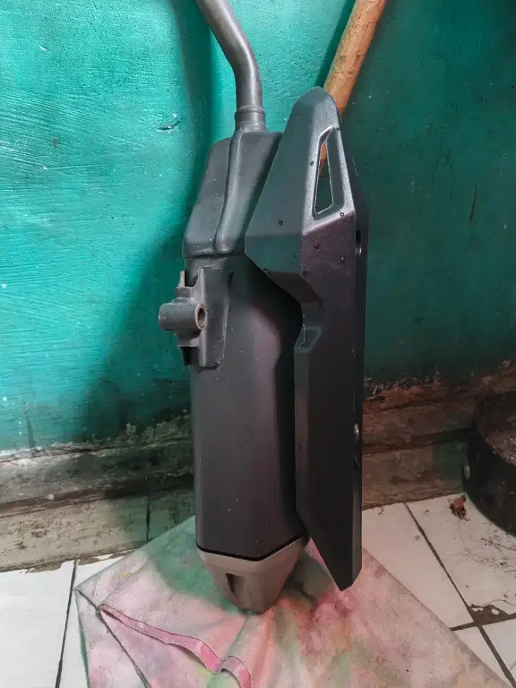 Kenalpot vario 125/150 new.