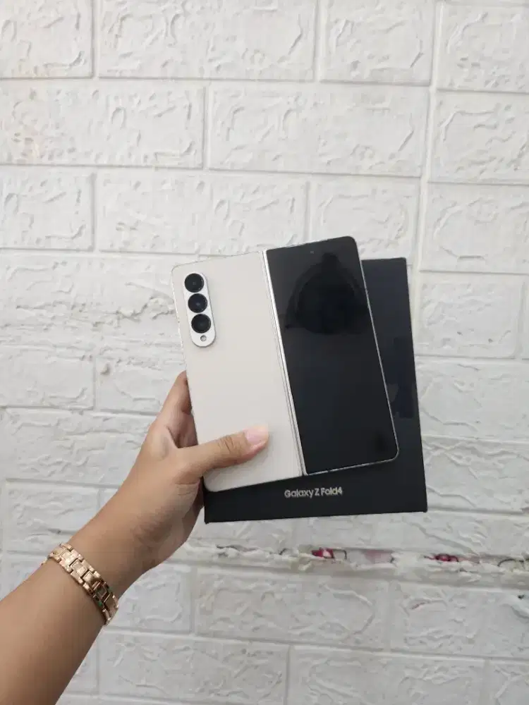 Samsung Z Fold 4 256Gb - resmi #Relax