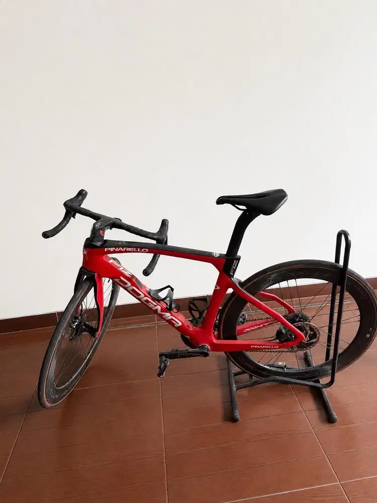 Pinarello Dogma F12 Disc | Good Condition | Size 46.5