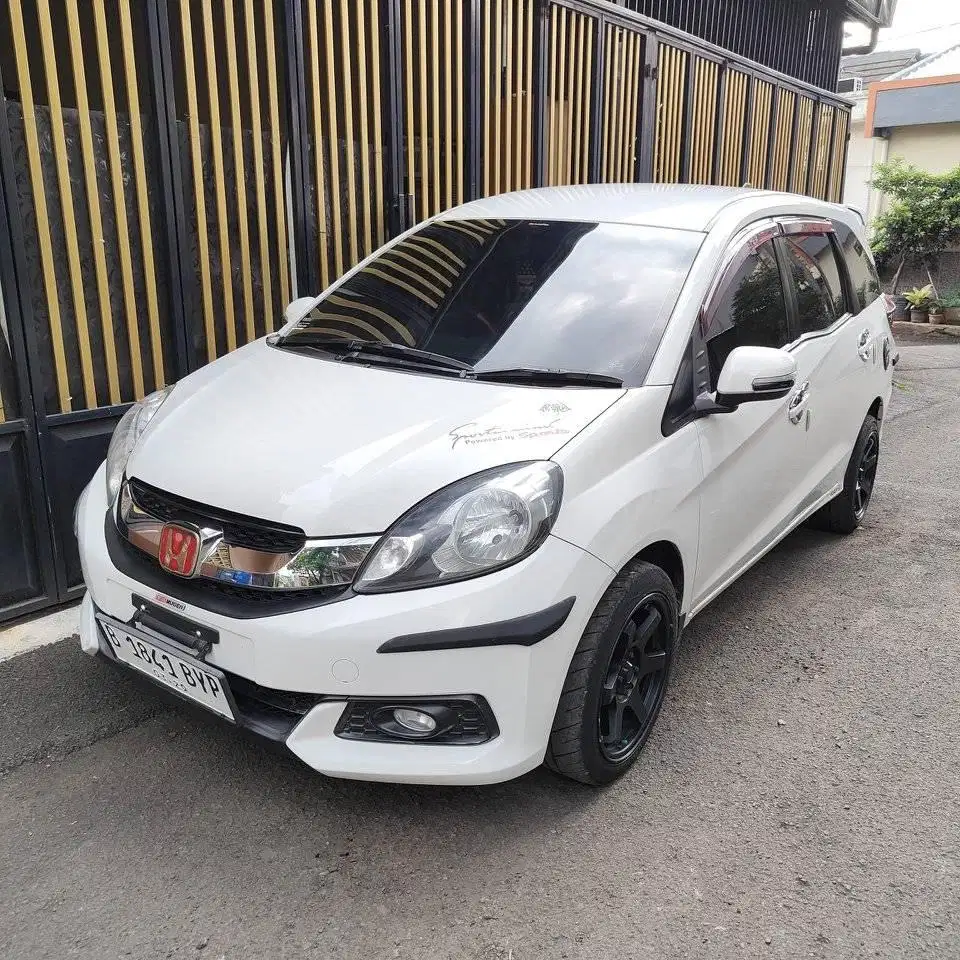 Honda mobilio E 2104 metic